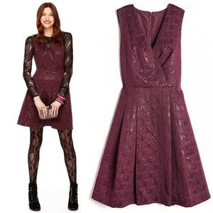 KIRNA ZABETE Metallic Maroon Jacquard Embossed Fit & Flare Dress NWT Size 6